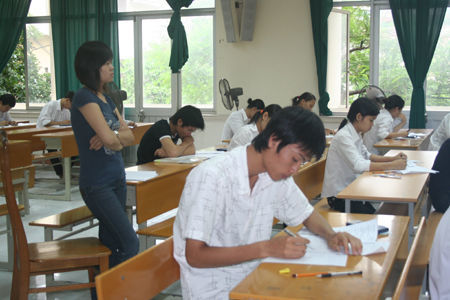 Tin nhanh tuyển sinh ngày 14-12